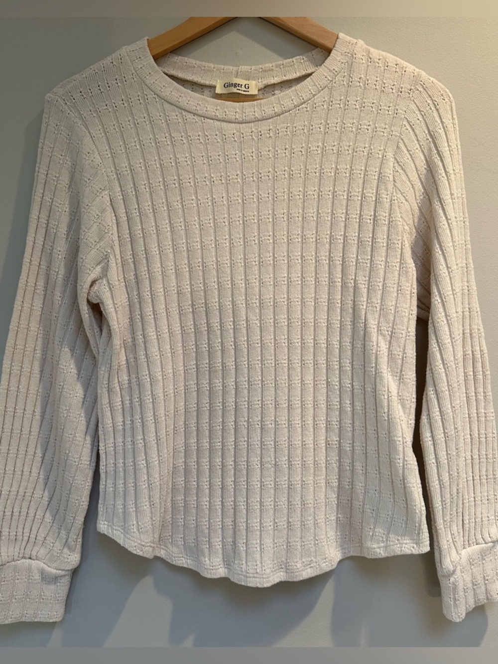 Ginger G Ribbed Sweater Women’s‎ Medium | Cream Textured Long‑Sleeve Knit Top